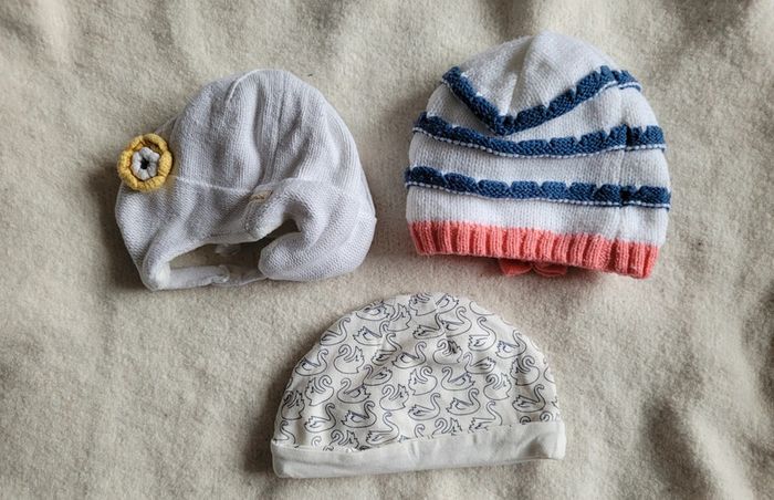 Lot de 3 bonnets plusieurs tailles accessoires automne hiver