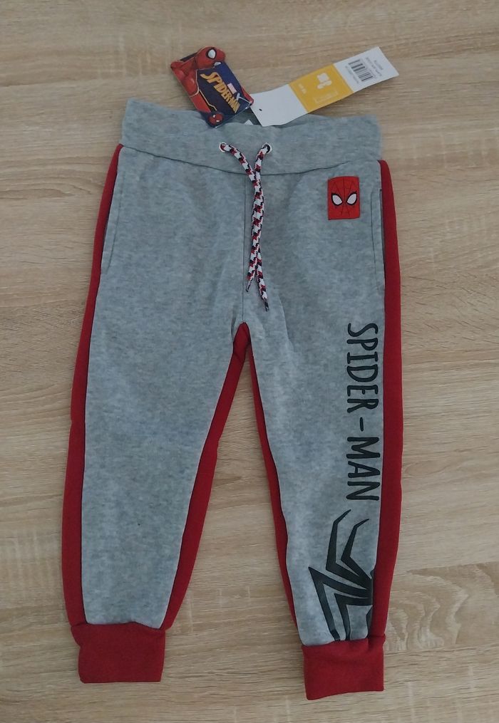 Jogging Spiderman