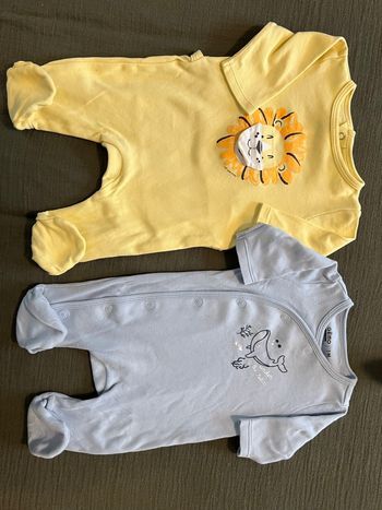 2 pyjamas fin