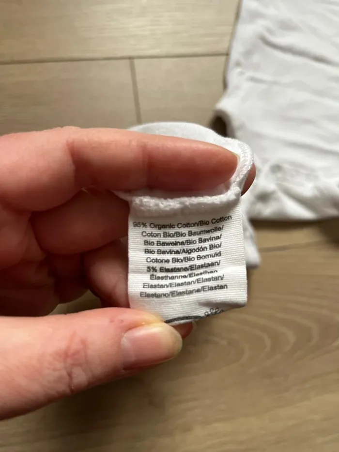 Lot body sans manches - photo numéro 2