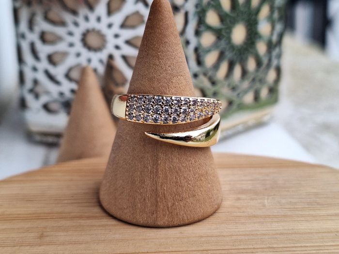 Bague ouverte avec strass design Griffe en Acier Inoxydable Bague de fiançailles pour femmes - photo numéro 2
