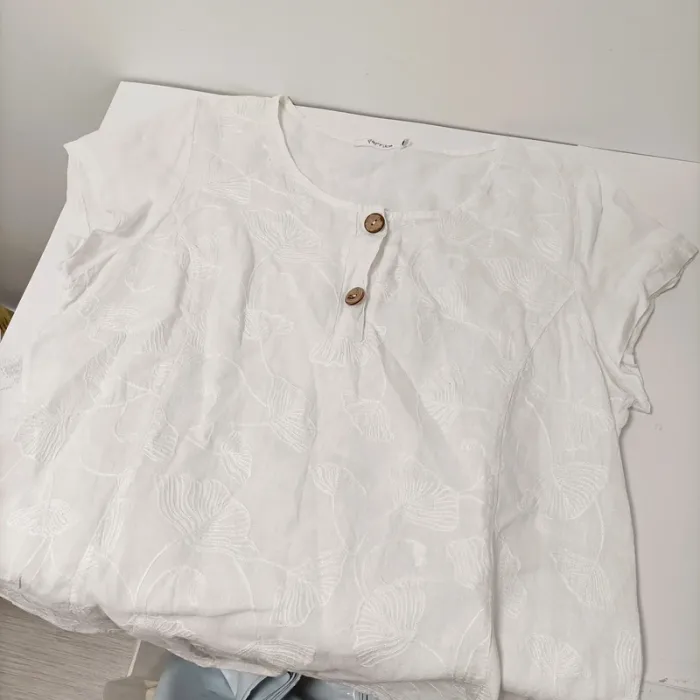 11 hauts femme multi tailles t-shirts débardeurs et tops variés LOT036 - photo numéro 9