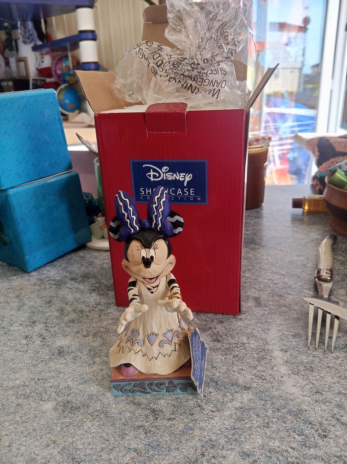 Figurine neuve Enesco Minnie Disney