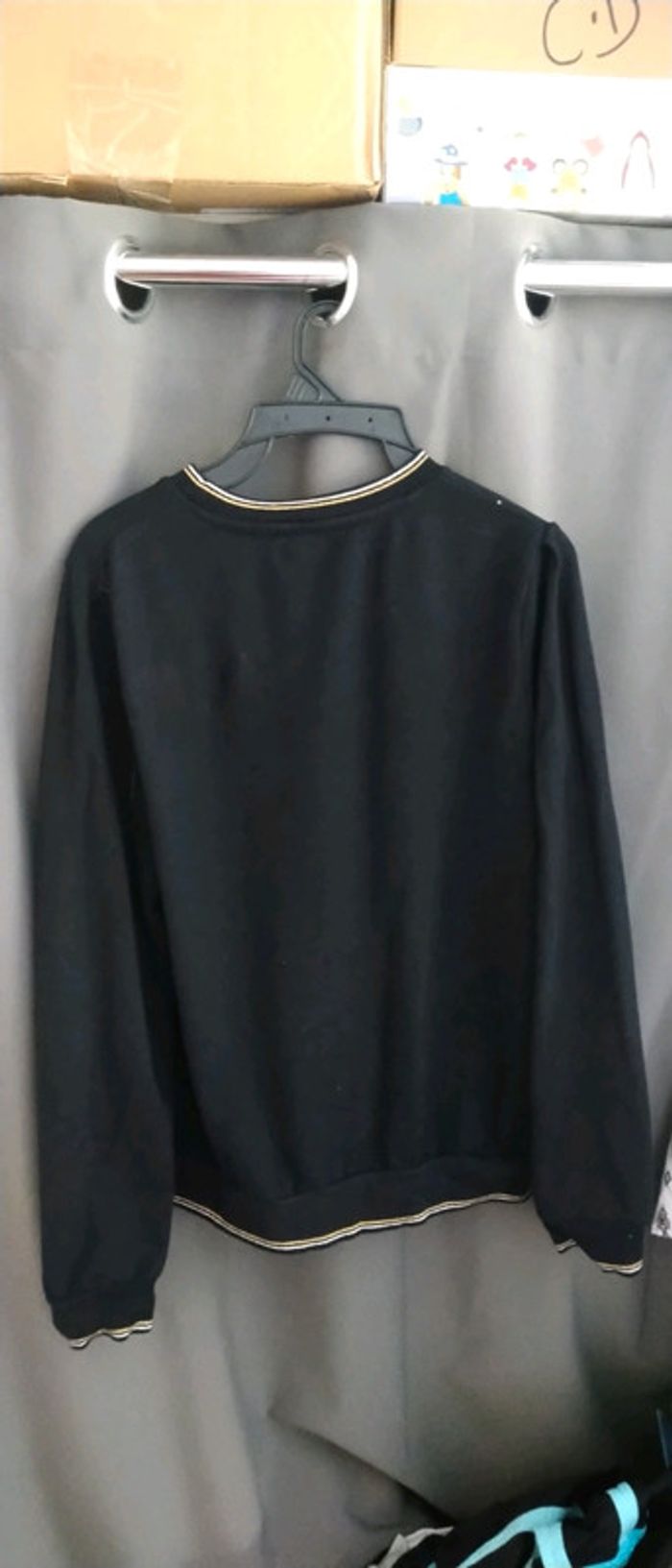 Sweat en molleton noir à liserés or fille 14 ans la redoute - photo numéro 2