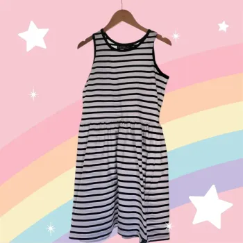 Robe d’été jeune fille