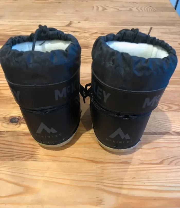 Bottes de neige. Taille 20-22 - photo numéro 4