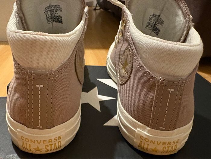 Converse femme montante - photo numéro 4