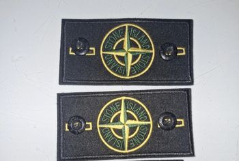 2 patch Stone lsland +4  boutons