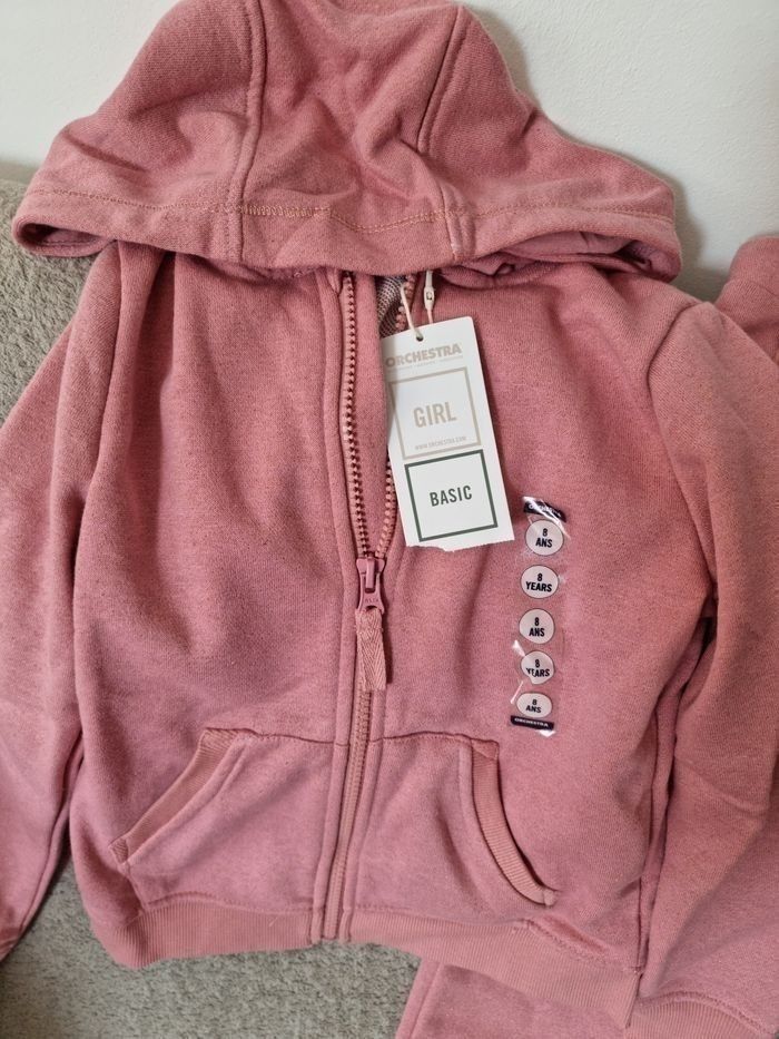 NEUF (non porté) 🏷🏷🤩😍🩷🩷🩷superbe jogging fille 8 ans🩷🩷🩷😍🤩 - photo numéro 4