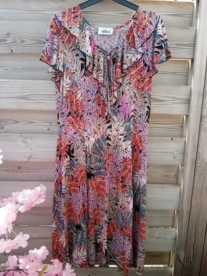 Lot de 8 robes femme Taille M ( 38 ) tbe - photo numéro 3