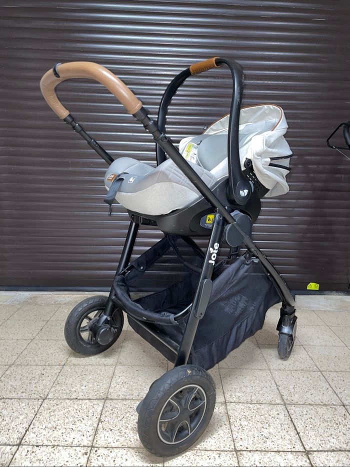 Poussette joie trio versatrax