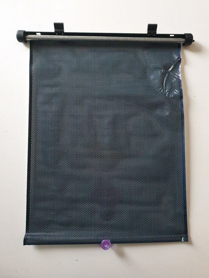 Pare soleil enrouleur Je suis une princesse - photo numéro 2