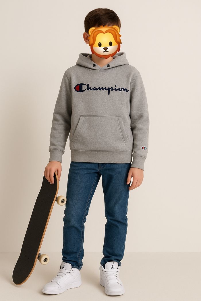 Champion Sweat Capuche TM Enfant- 9/10ans-138/143cm- Gris Chiné-Logo Brodé-Coupe Droite en TBE - photo numéro 2