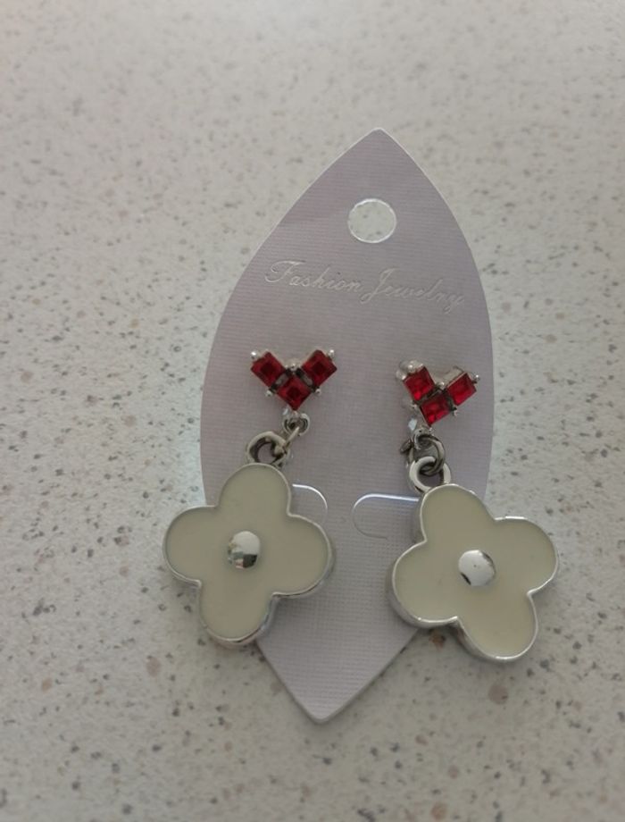 Boucles d'oreilles femme fantaisie
