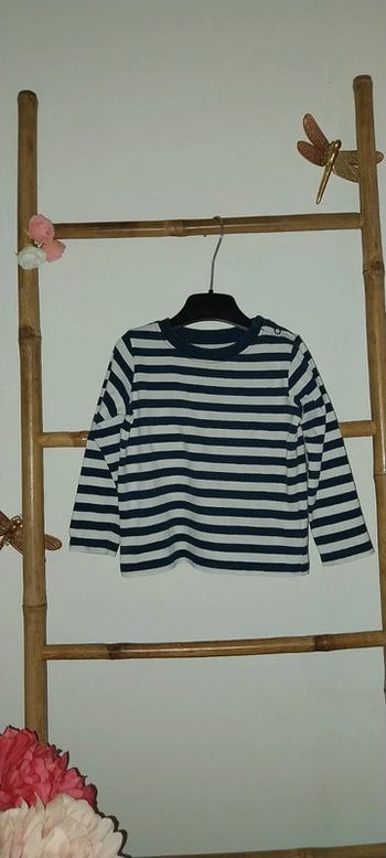T-shirt/ Top mariniere manches longues by Lupilu excellent état 12/24 mois