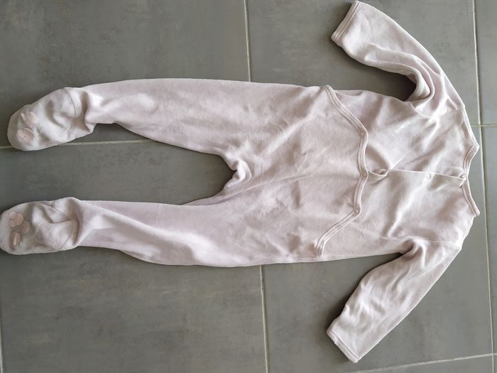 Pyjama Minnie 36 mois - photo numéro 8