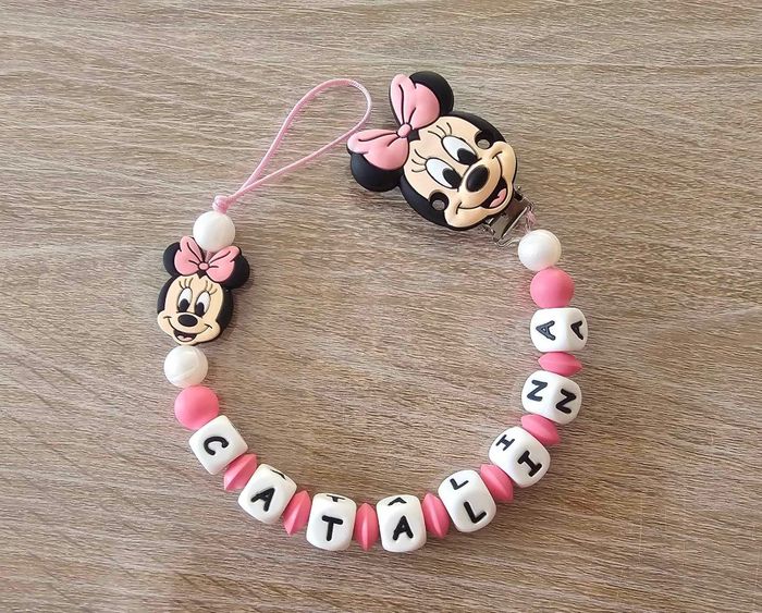 Attache sucette personnalisé en silicone minnie