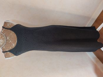 Robe longue Affaire de mode Prestique noir pois velours sans manches taille 36-38