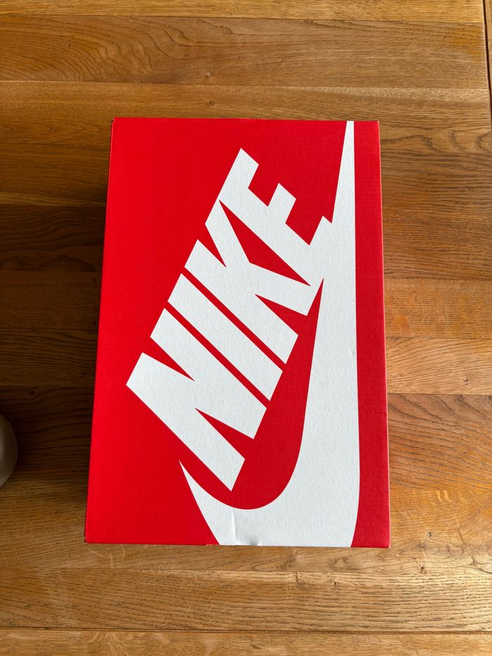 Nike Reactx Rejuven8 Light Orewood Maroon - photo numéro 10