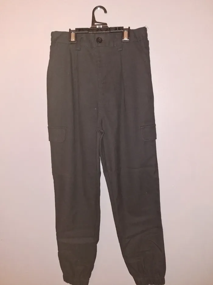 Pantalon cargo