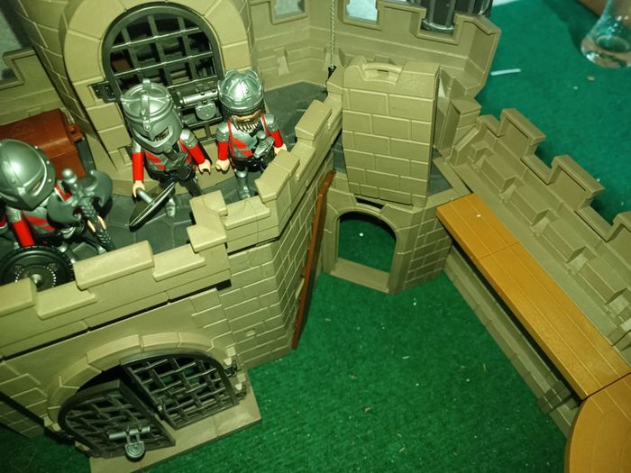 Château playmobil 6001" citadelle des chevaliers de l'aigle" - photo numéro 9