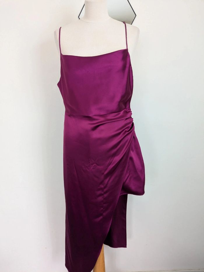 Robe satiné violet asymétrique T40 : Zara
