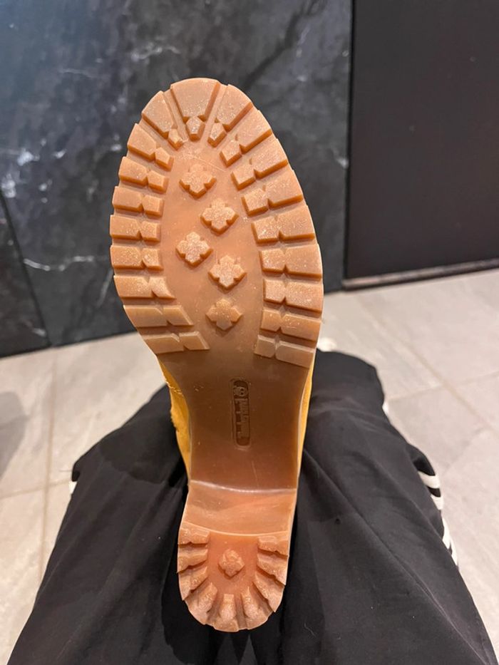 Timberland hautes à talons moutarde T37 - photo numéro 8