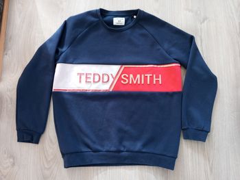 Sweat Teddy Smith