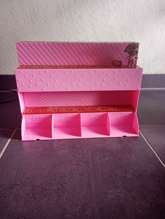 Vitrine Poupée lol surprise - photo numéro 5