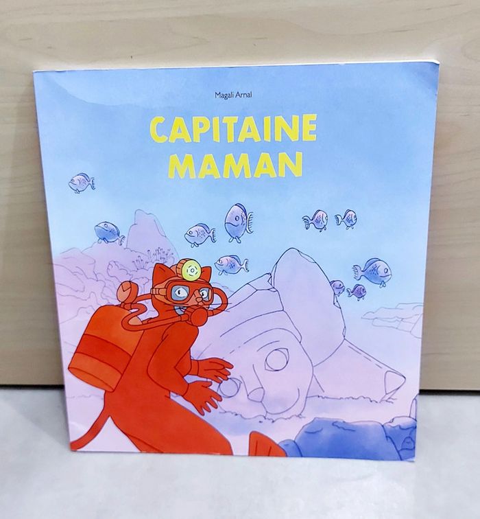🌺 Livre (école des loisirs) : Capitaine maman