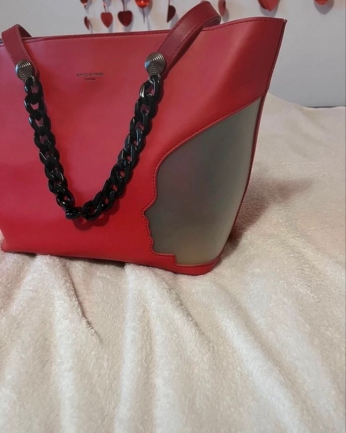 Sac à main rouge en très bon état - photo numéro 2