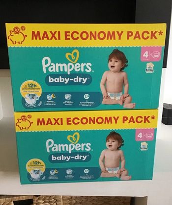 2 cartons de 108 couches pampers baby-dry en taille 4,  216 couches aux total.