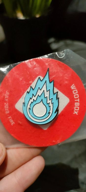 Pins flame manga