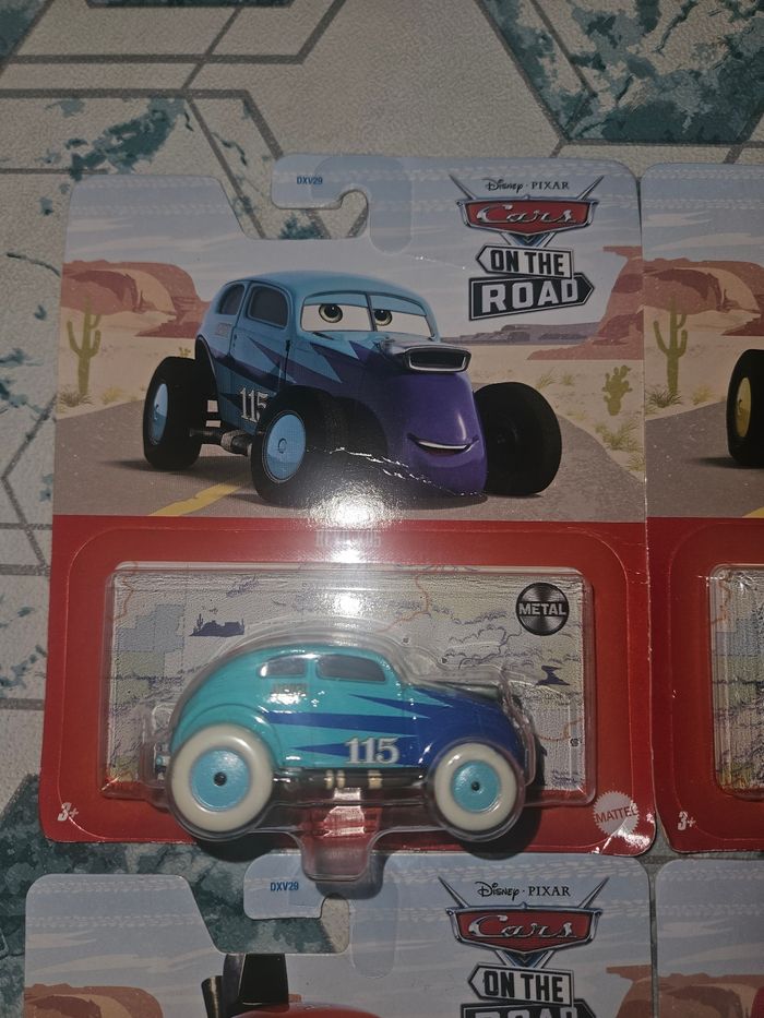 Lot de voitures cars Mattel neuves prix bas - photo numéro 5