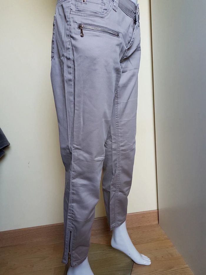 Pantalon en toile 3/4 zippé en bas taille 40 - photo numéro 4