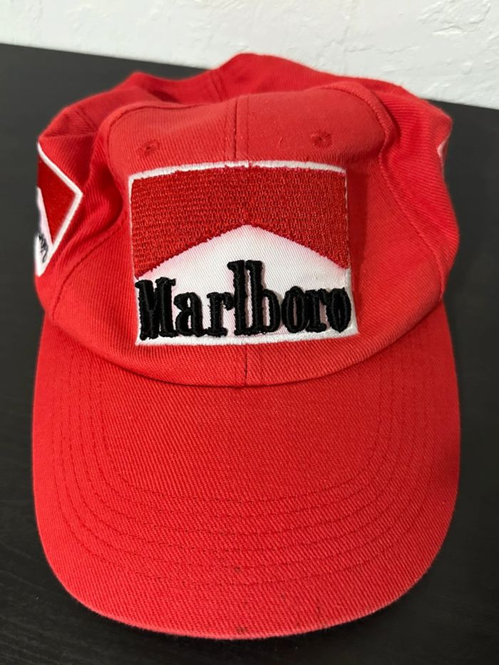 Casquette Marlboro x Ferrari - photo numéro 11