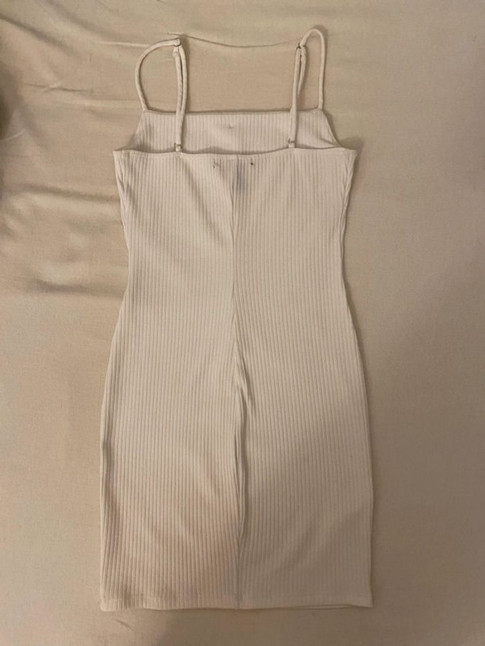 Robe bodycon blanche forever 21 - photo numéro 2