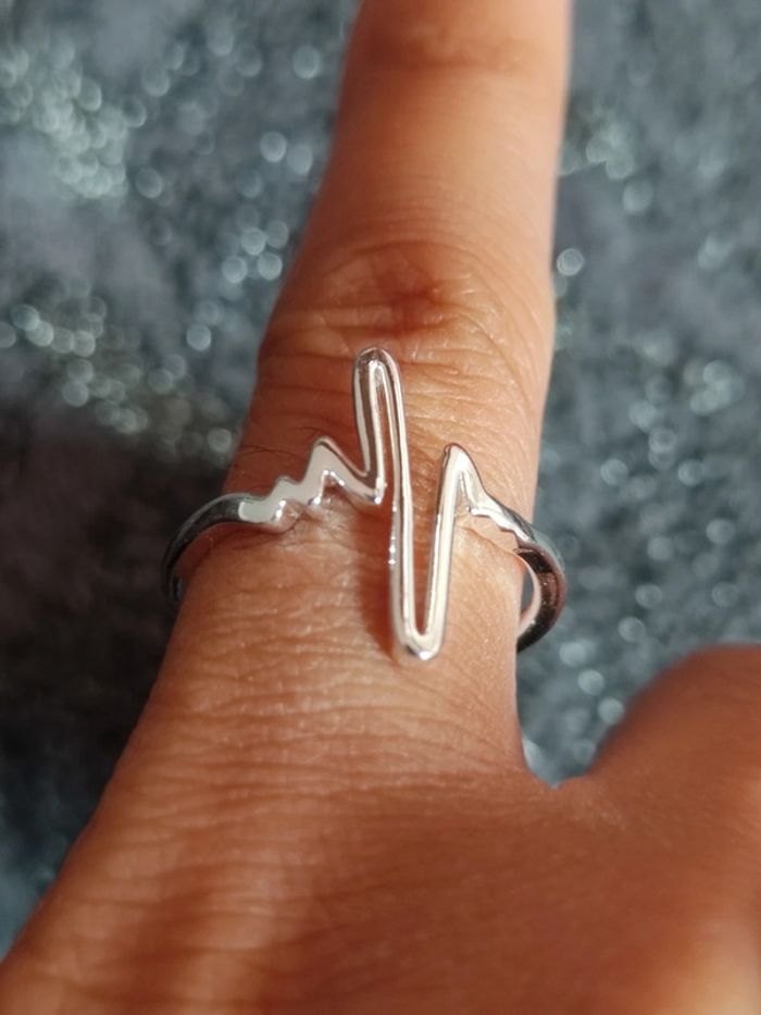 Bague argentée réglable originale neuve Santé fréquence cardiaque - photo numéro 3
