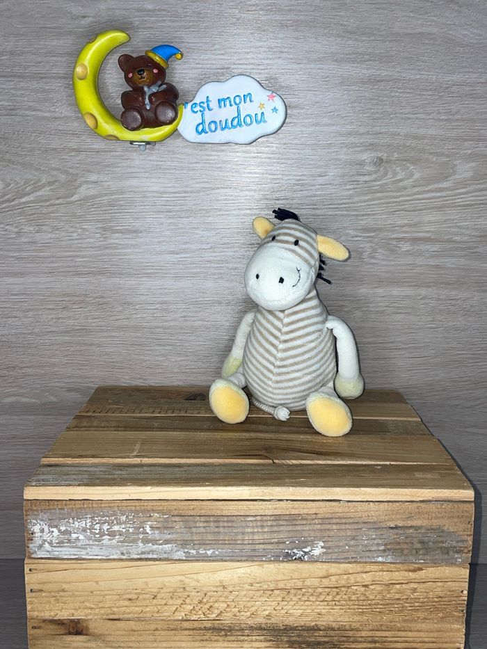 OB103 doudou zèbre 🦓 okaidi