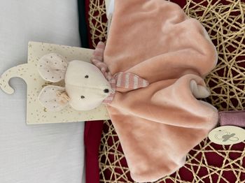 PELUCHE - DOUDOU SOURIS ROSE MOULIN ROTY 