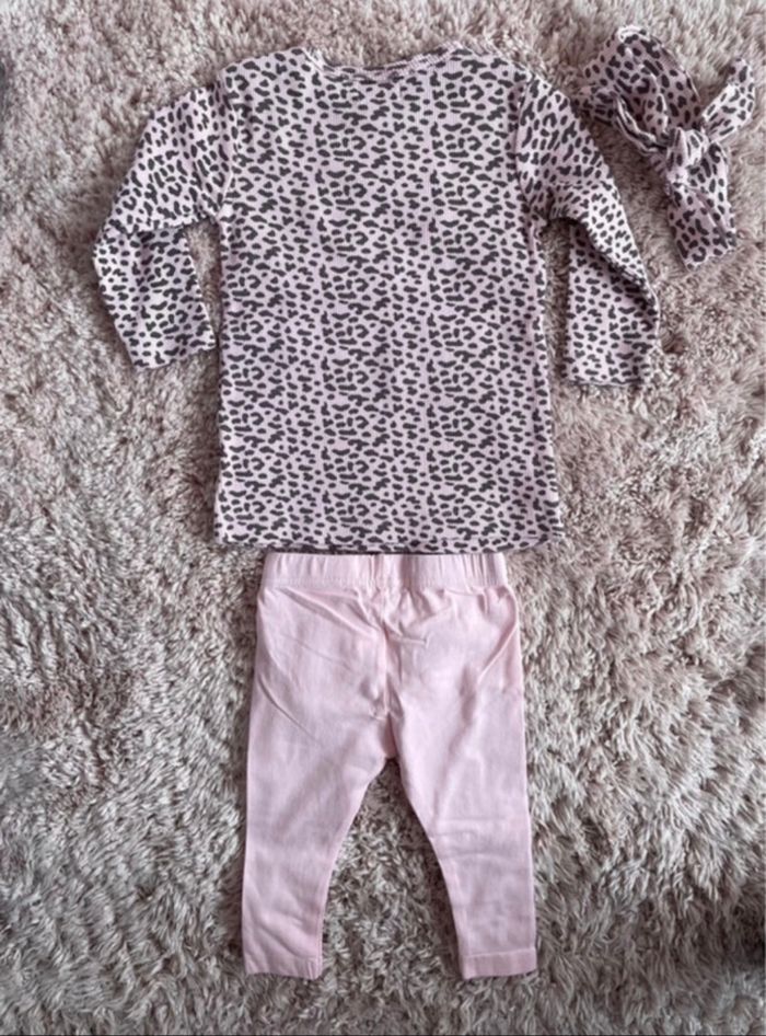 Robe et legging rose 6 mois - photo numéro 2