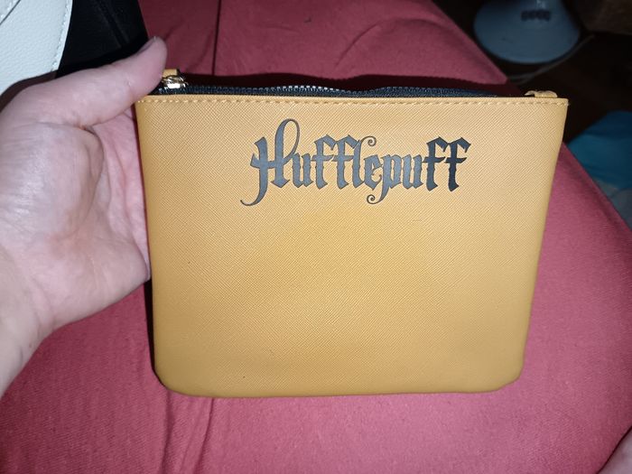 Sac à dos hufflepuff avec sa pochette - photo numéro 3