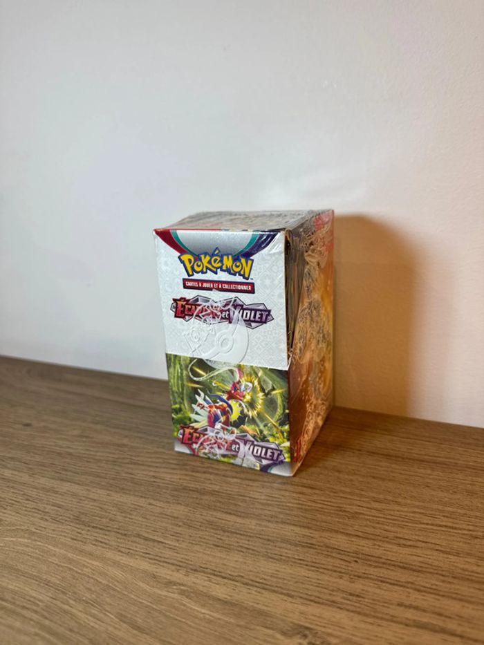 Art Book Pokémon Écarlate Et Violet Scellé - Édition Japon Pokemon Center (NEUF)