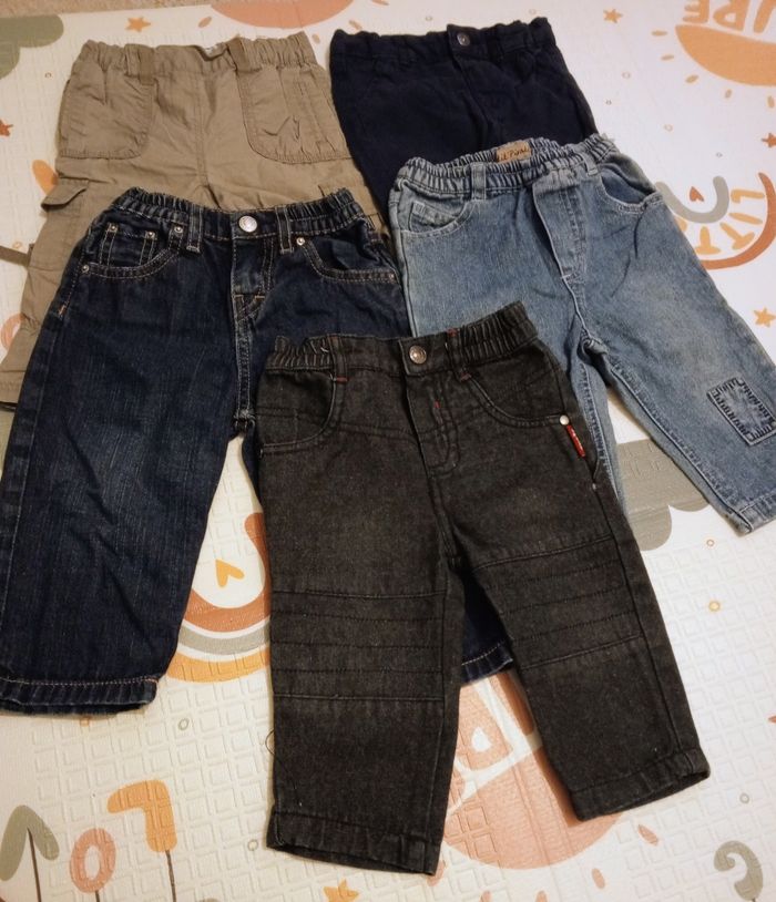 Lot de 13 pantalons longs bébé garçon – 12 mois, bien chauds et en très bon état - photo numéro 2