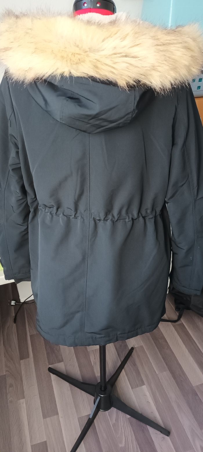 Manteau noir - photo numéro 3