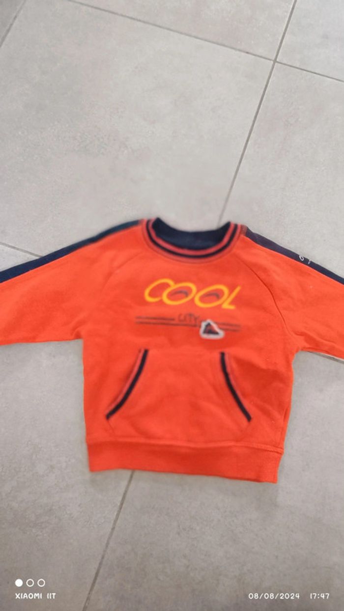 1 pull + 1 veste - photo numéro 3