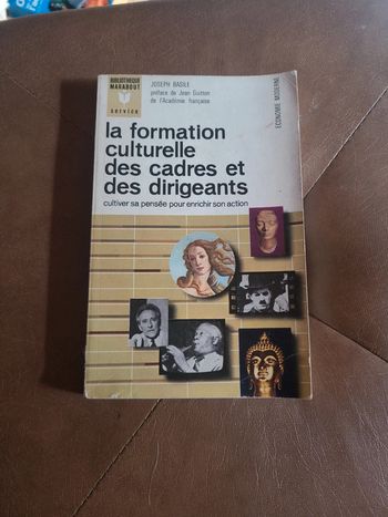 La formation culturelle des cadres et des dirigeants