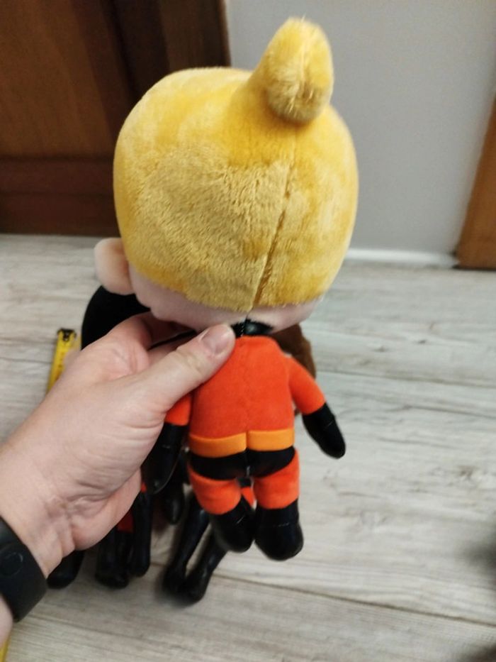 Peluche famille indestructible Pixar - photo numéro 10