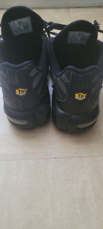 Gilet nike couleur bordeau