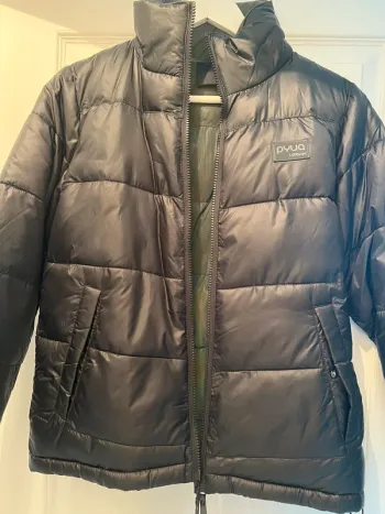Doudoune réversible PYUA Taille Xs neuve